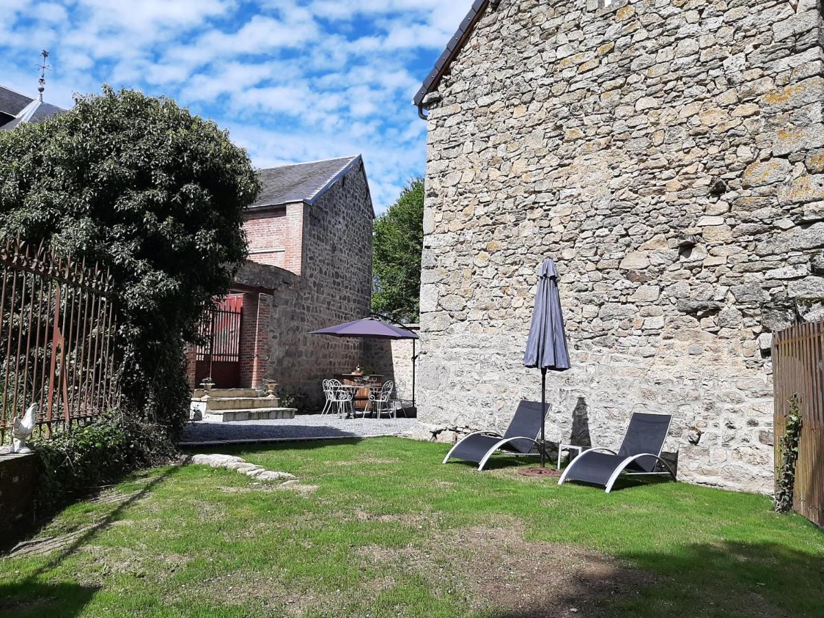 Luxe Gite Met Authentieke Kamers In De Creuse, France Valliere Exterior photo