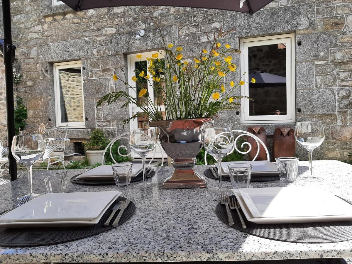 Luxe Gite Met Authentieke Kamers In De Creuse, France Valliere Exterior photo